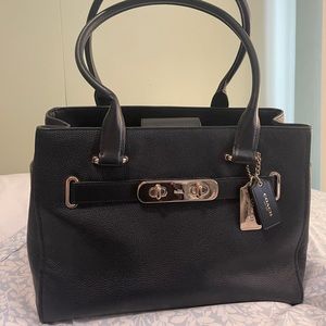 Coach Swagger Carryall Black